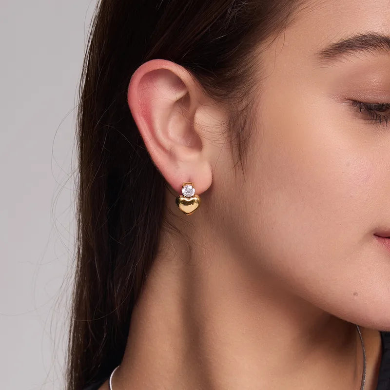 GINA HEART STUDS SILVER