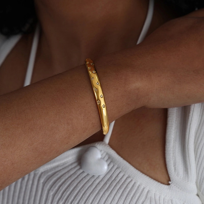 Dreamer Bangle - Gold