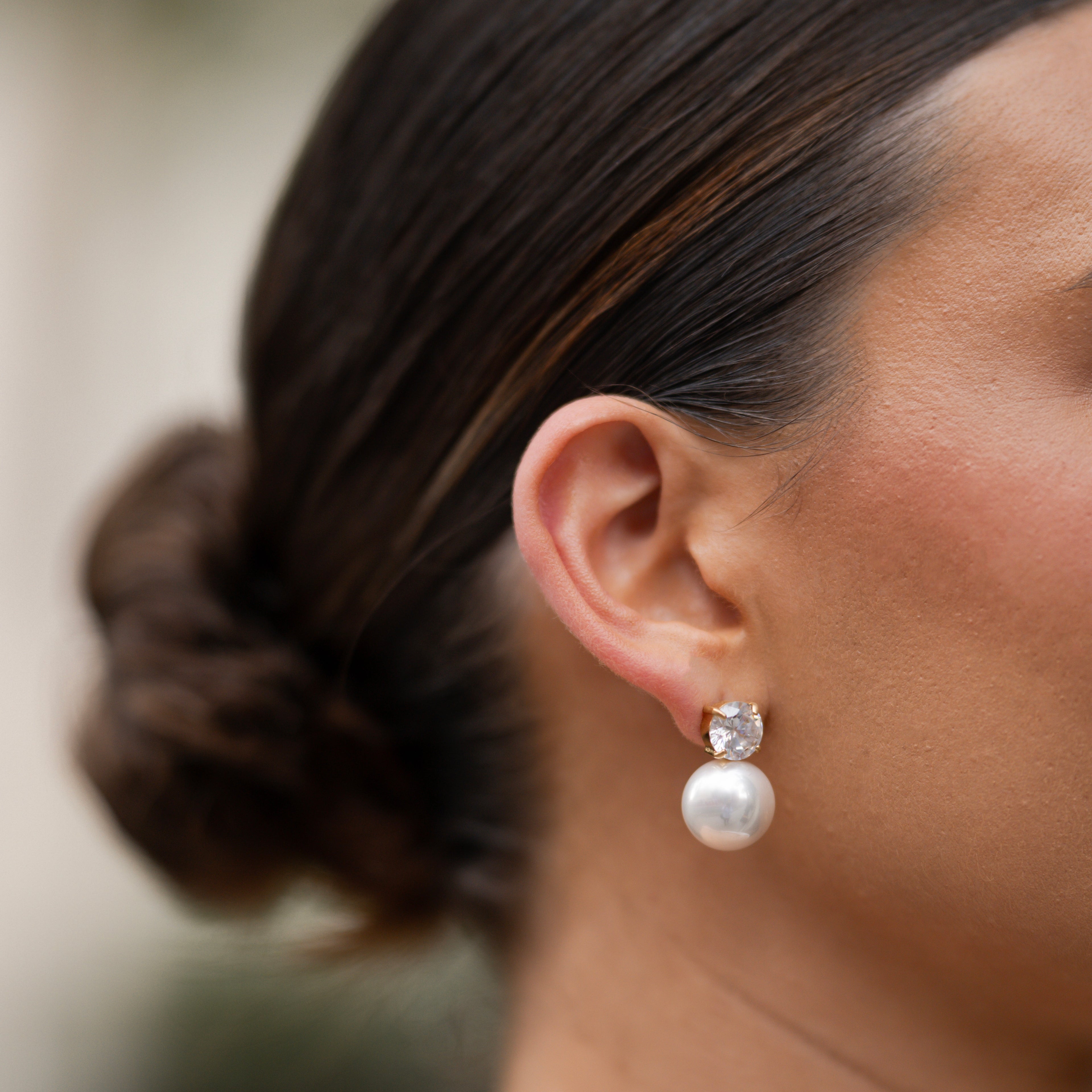 Emma Pearl Stud Earrings