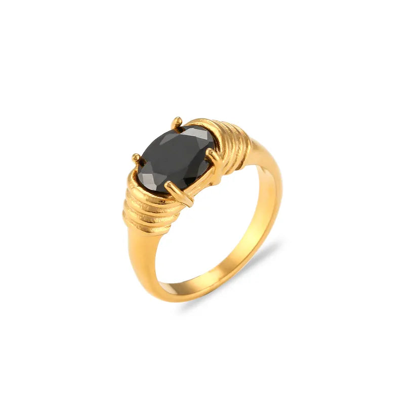 Éire || Black Gemstone Ring