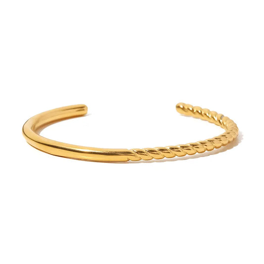 Clare Gold Twist Bangle