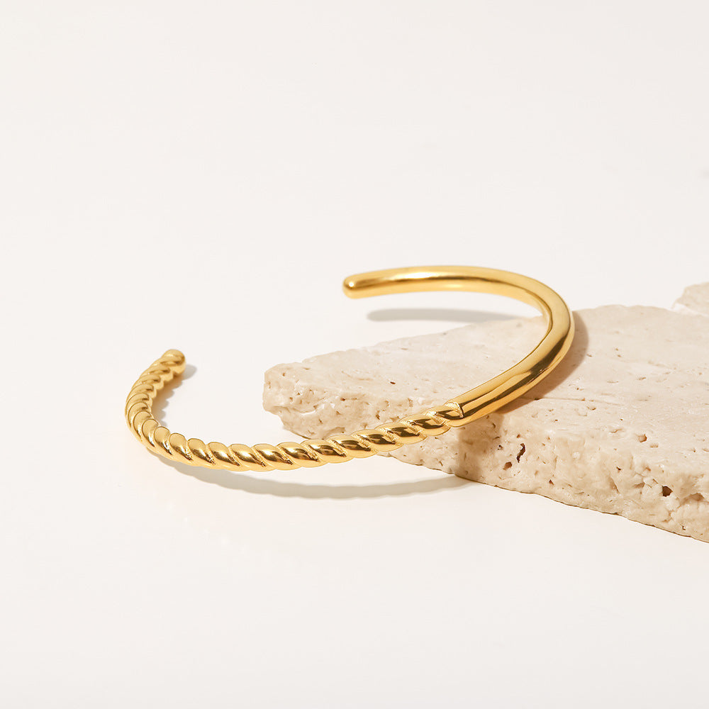 Clare Gold Twist Bangle