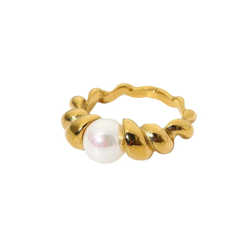 Pearl Twist Ring