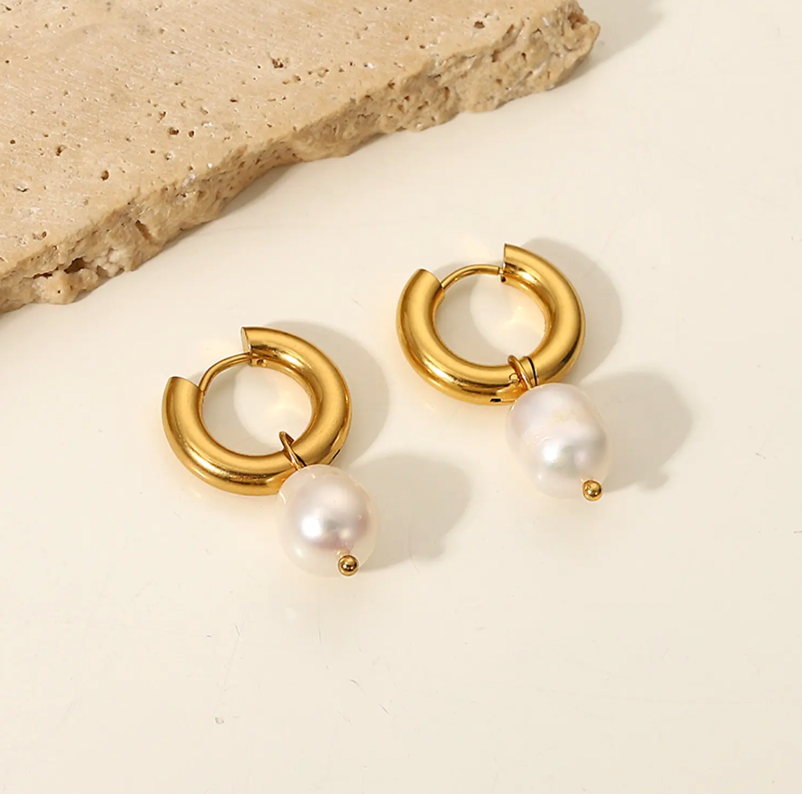 Lisa Pearl Hoops