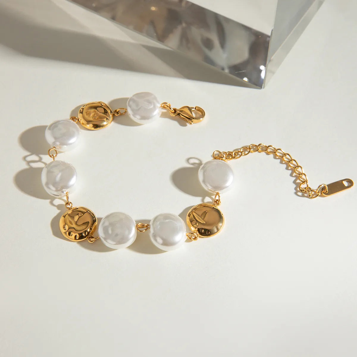 KELLY PEARL BRACELET