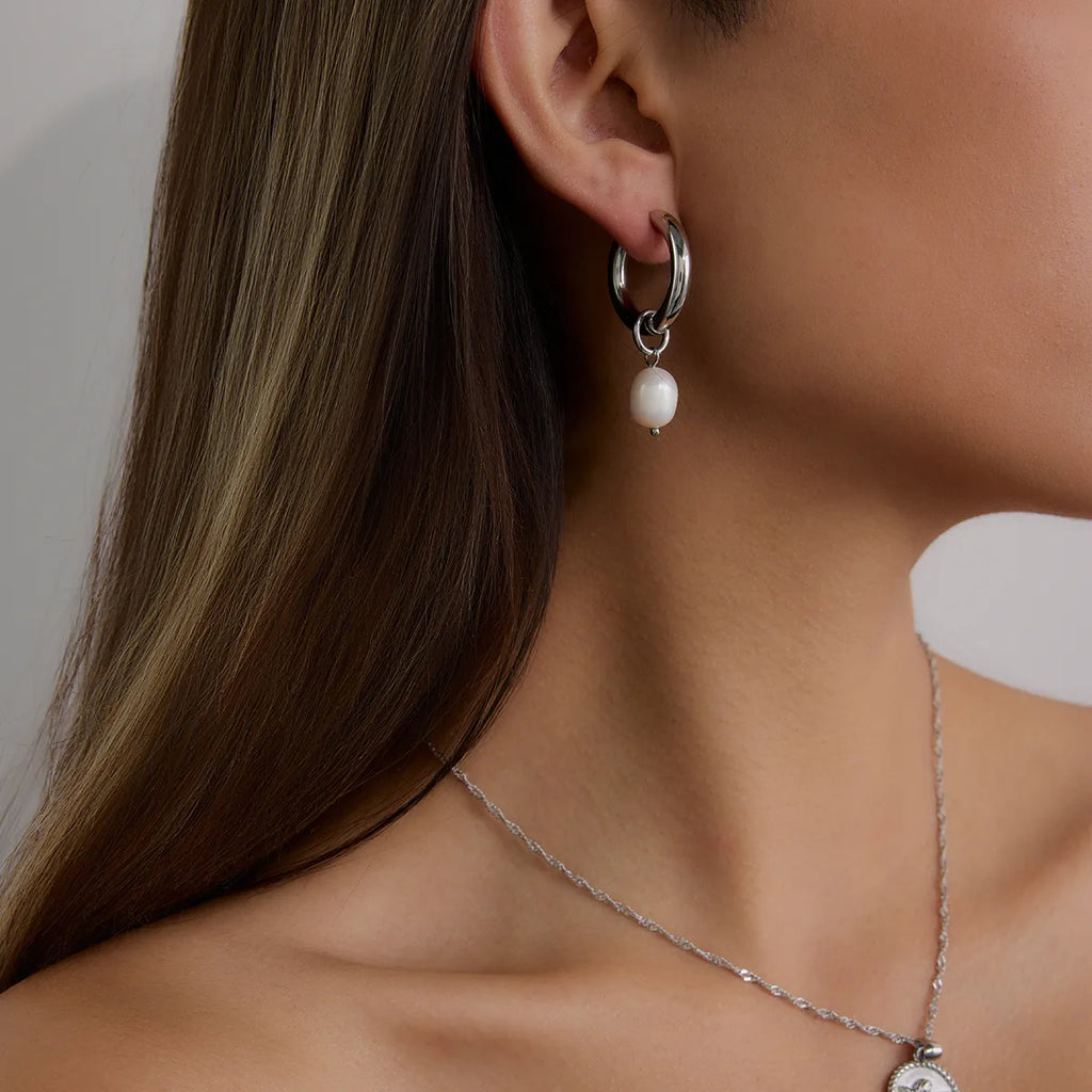 Lisa Pearl Hoops