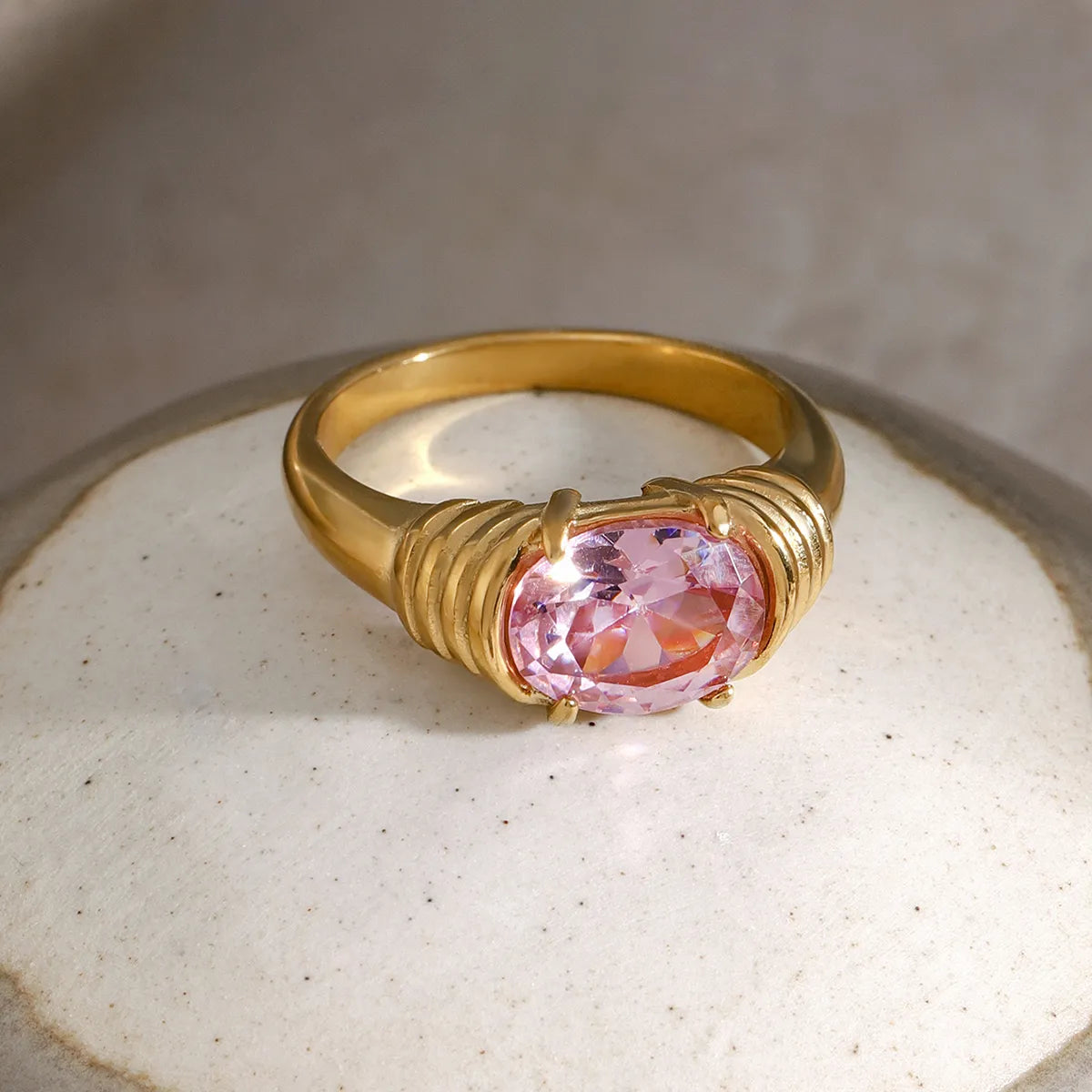 Éire Pink Gemstone Ring
