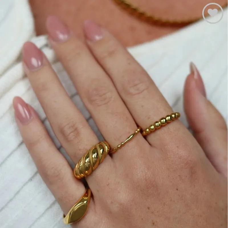 Enya Gold Stacker Ring